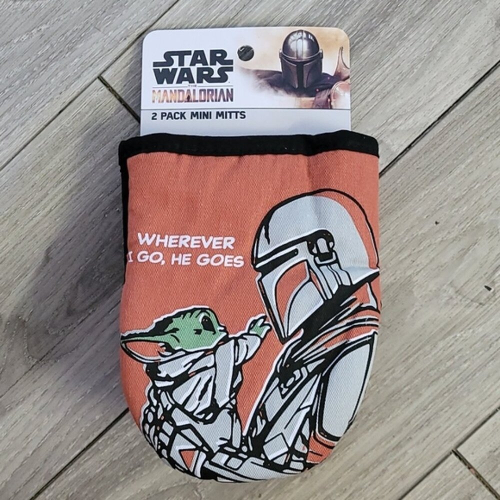 The Mandalorian & Grogu 2-pk Mini Oven Mitts Star Wars Disney Heat Resistant NWT